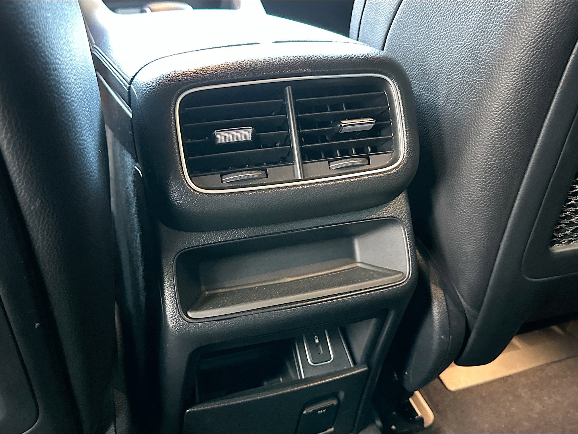 Used 2020 Mercedes-Benz GLE 350 image 27