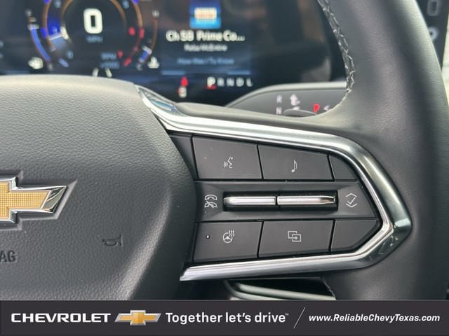 Used 2025 Chevrolet Equinox LT FWD image 14