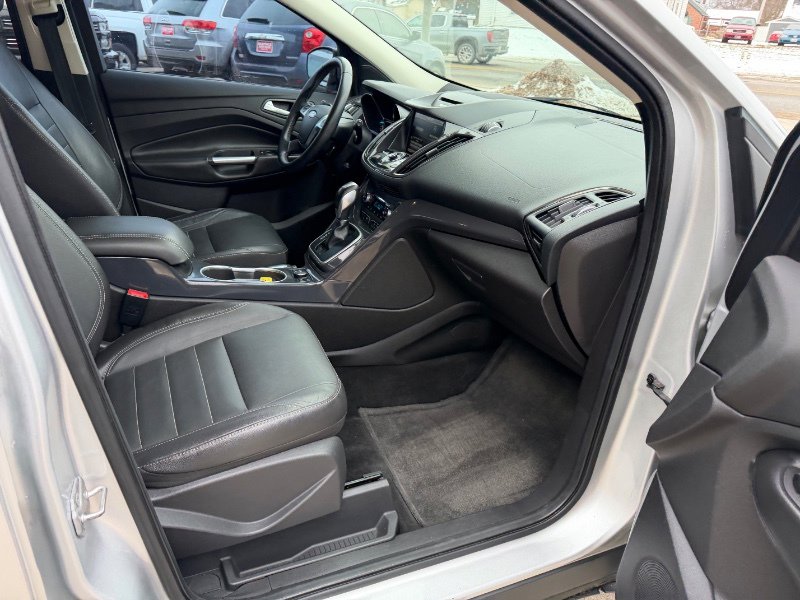 Used 2014 Ford Escape Titanium w/ Equipment Group 401A image 18