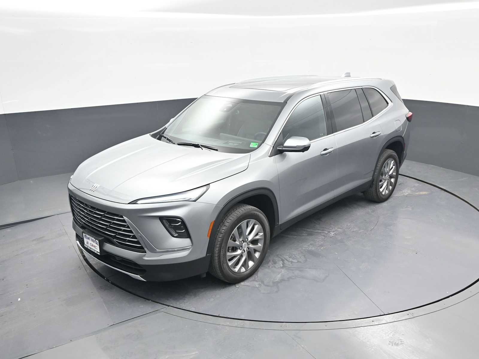 Used 2025 Buick Enclave Preferred w/ Power Package image 35