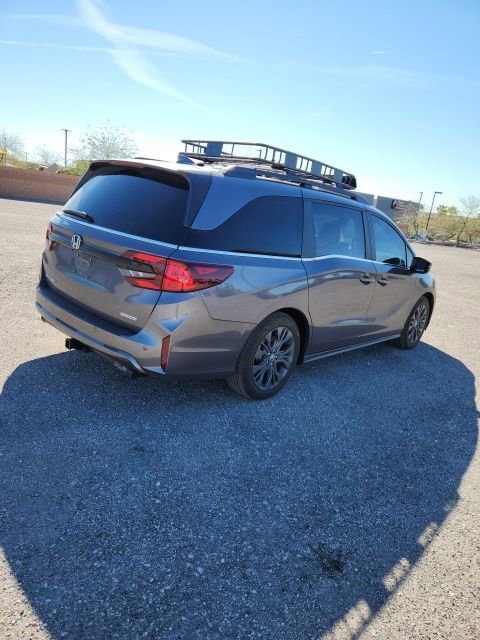 Certified 2025 Honda Odyssey Touring image 5