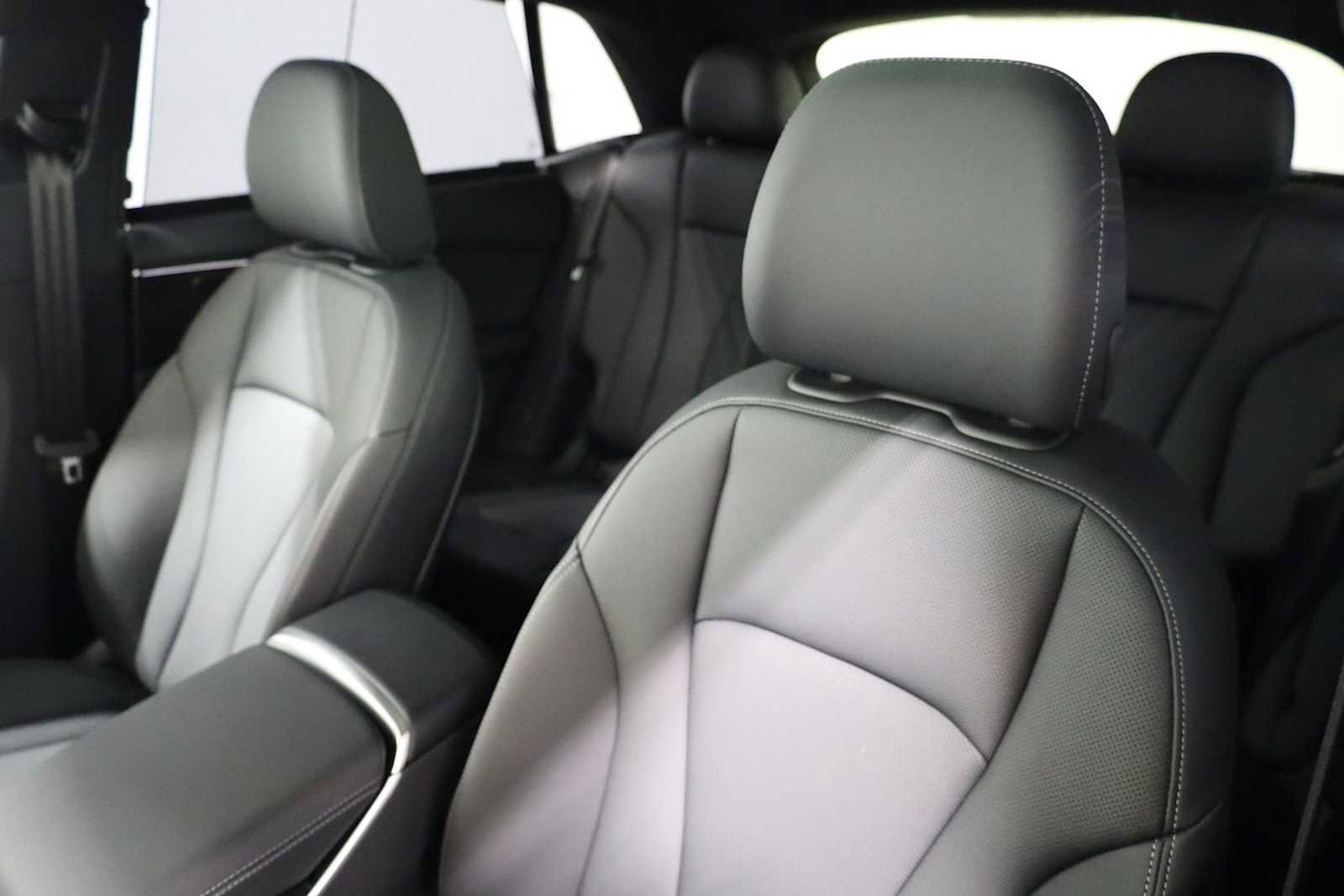 New 2026 Audi Q8 Premium Plus image 18