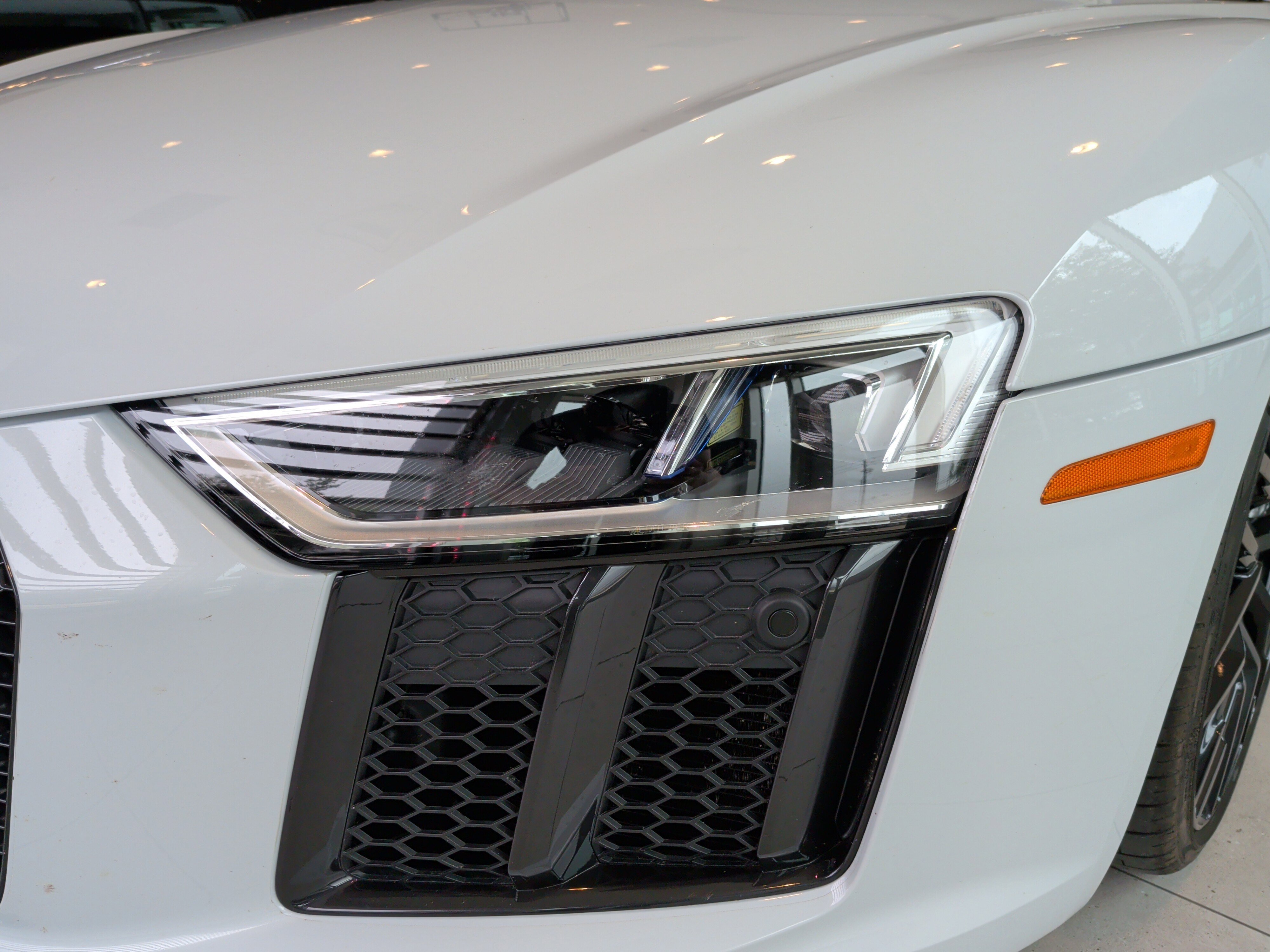 Used 2018 Audi R8 V10 plus AWD/4WD image 11