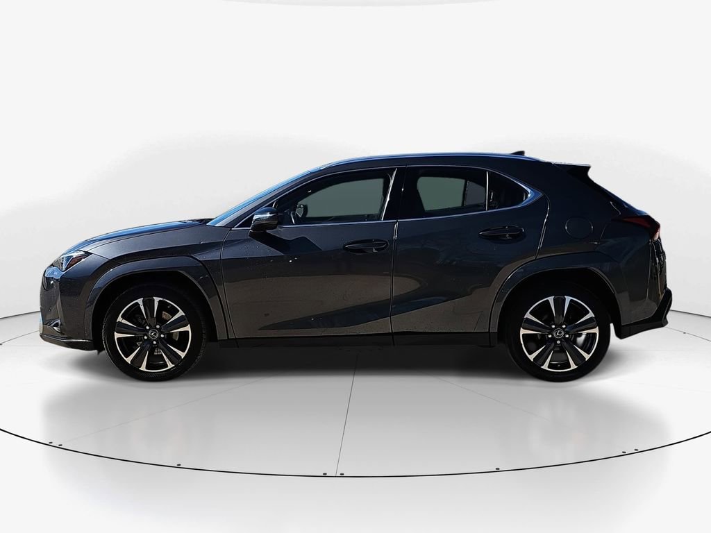 Used 2023 Lexus UX 250h AWD w/ Accessory Package (Z2) image 4