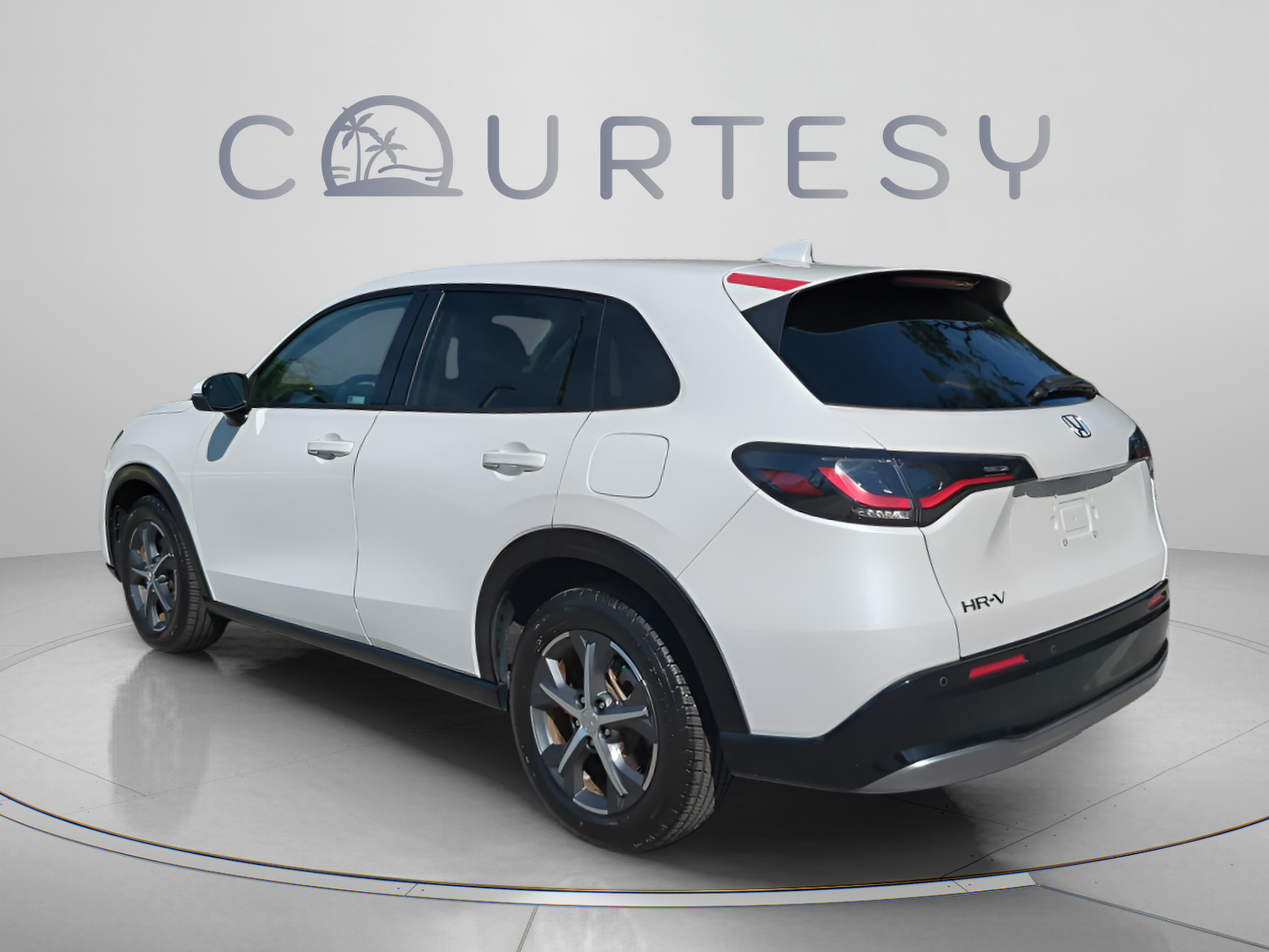 Certified 2023 Honda HR-V EX-L image 5
