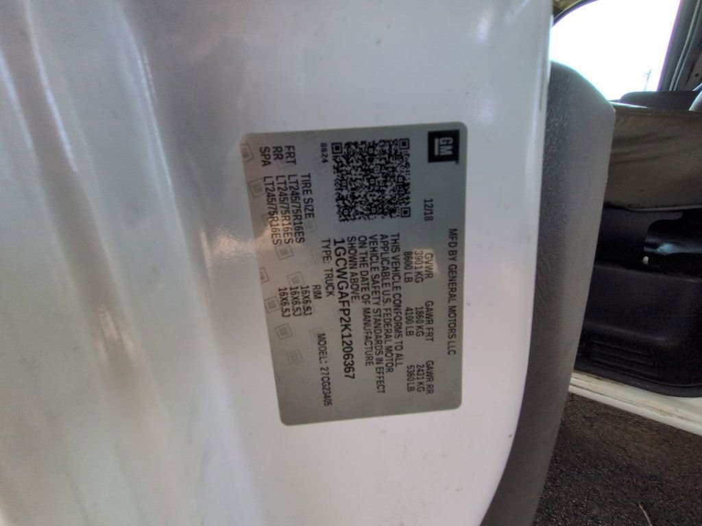 Used 2019 Chevrolet Express 2500 w/ Driver Convenience Package image 23