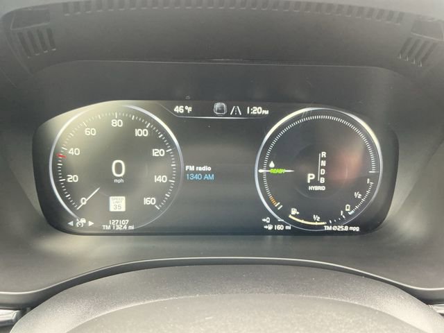 Used 2018 Volvo XC60 T8 R-Design w/ Convenience Package AWD/4WD image 16