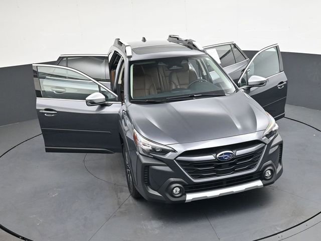 Used 2025 Subaru Outback Touring XT AWD/4WD image 39