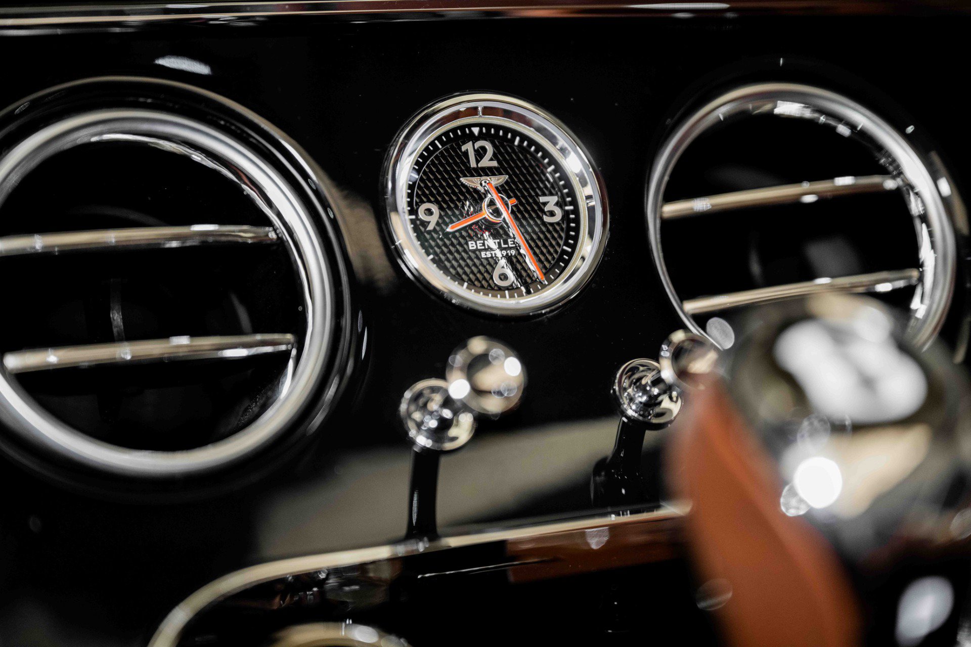 Used 2020 Bentley Continental GT image 22