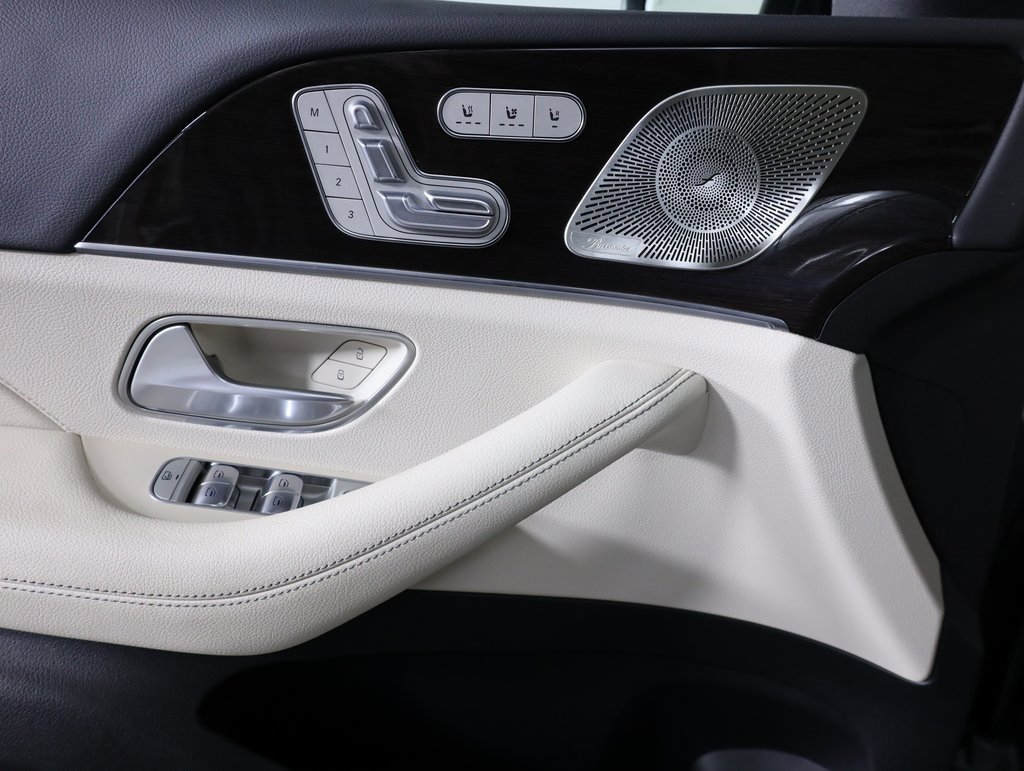 Certified 2025 Mercedes-Benz GLE 350 4MATIC image 8