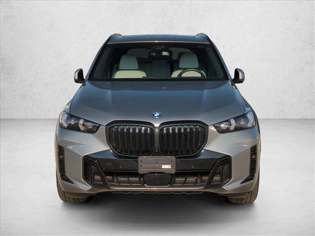 Certified 2026 BMW X5 xDrive50e w/ M Sport Package AWD/4WD image 2
