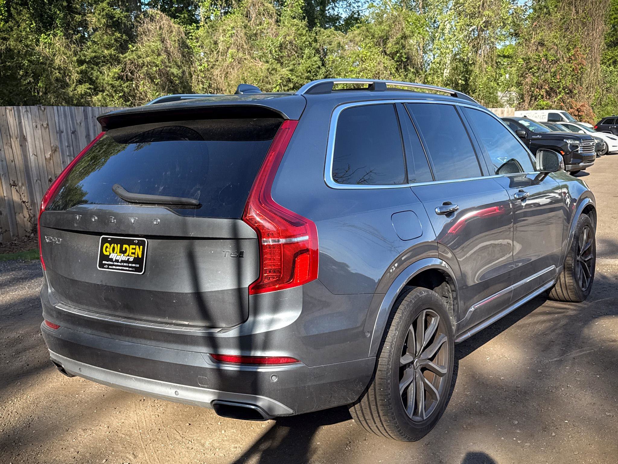 Used 2019 Volvo XC90 T6 Momentum w/ Advanced Package image 11