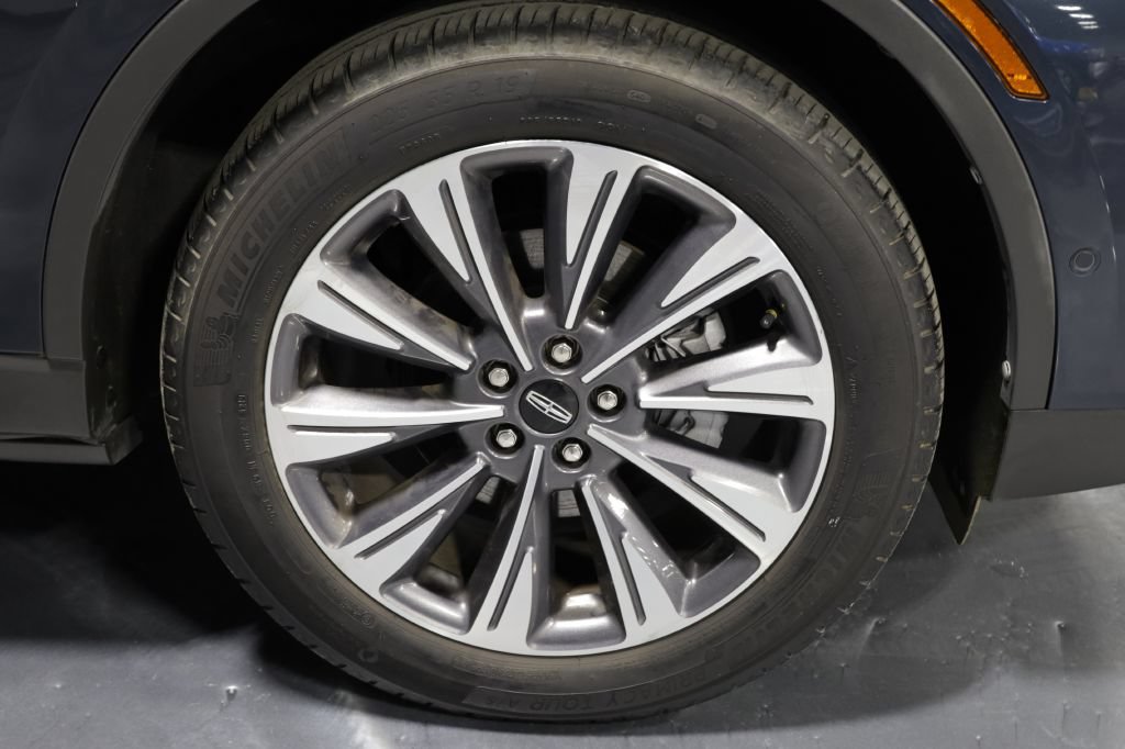 Used 2020 Lincoln Corsair Reserve w/ Equipment Group 201A FWD image 41