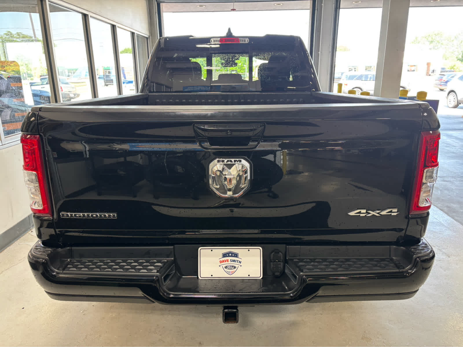 Used 2023 RAM 1500 Big Horn AWD/4WD image 6