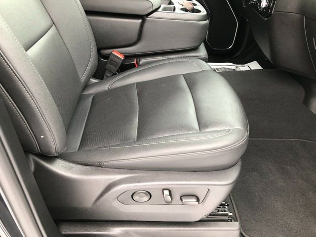 Used 2025 GMC Sierra 1500 SLT image 17