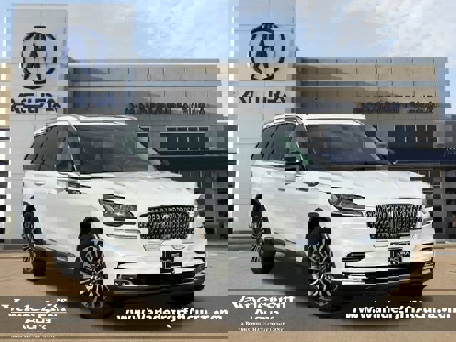 Used 2021 Lincoln Aviator Reserve w/ Elements Package Plus image 1