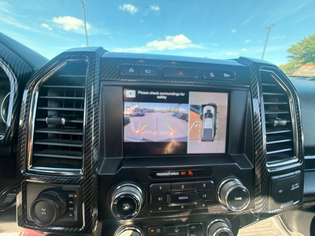 Used 2019 Ford F150 Raptor w/ Equipment Group 802A Luxury AWD/4WD image 17