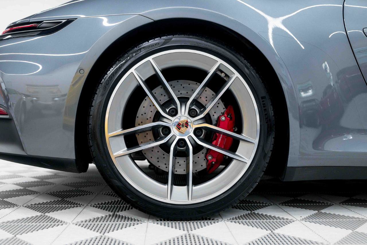 Used 2025 Porsche 911 Carrera S RWD image 34