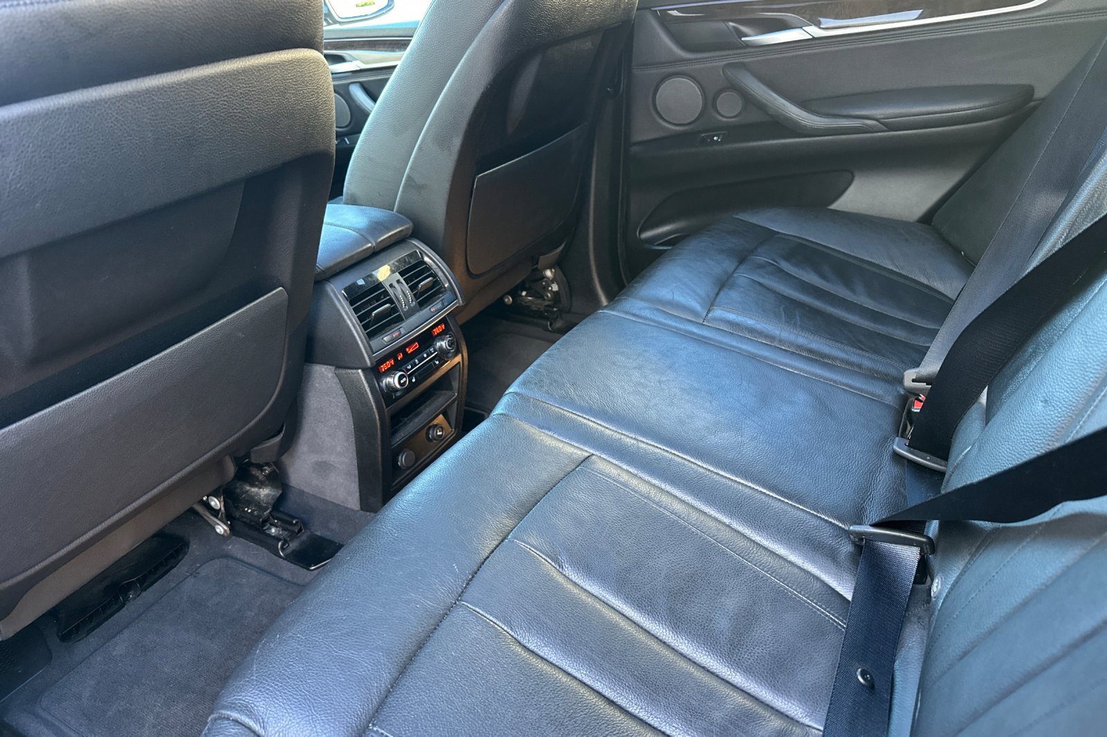 Used 2016 BMW X5 xDrive40e image 11