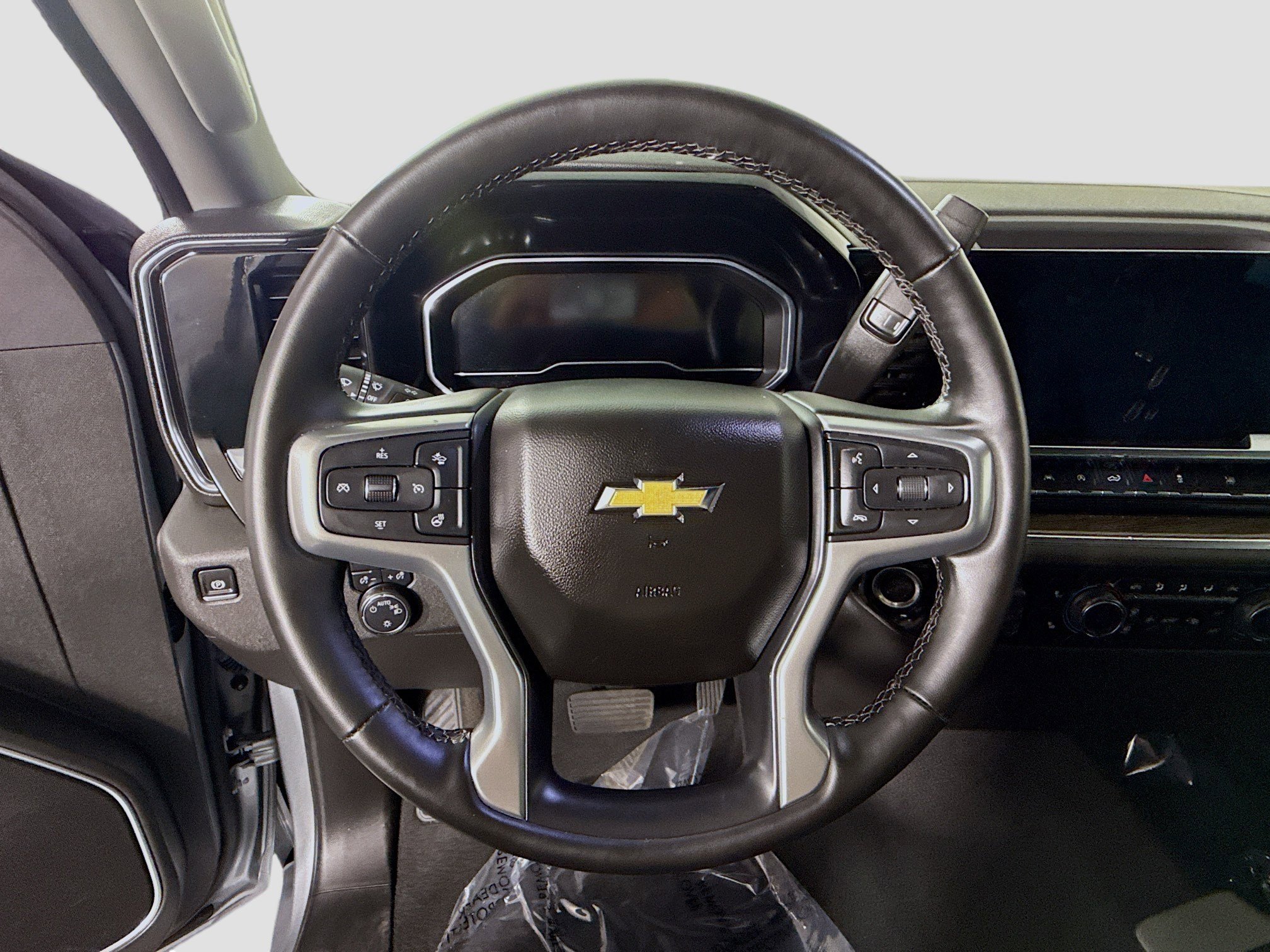 Used 2025 Chevrolet Silverado 1500 LT w/ All Star Edition Plus image 13