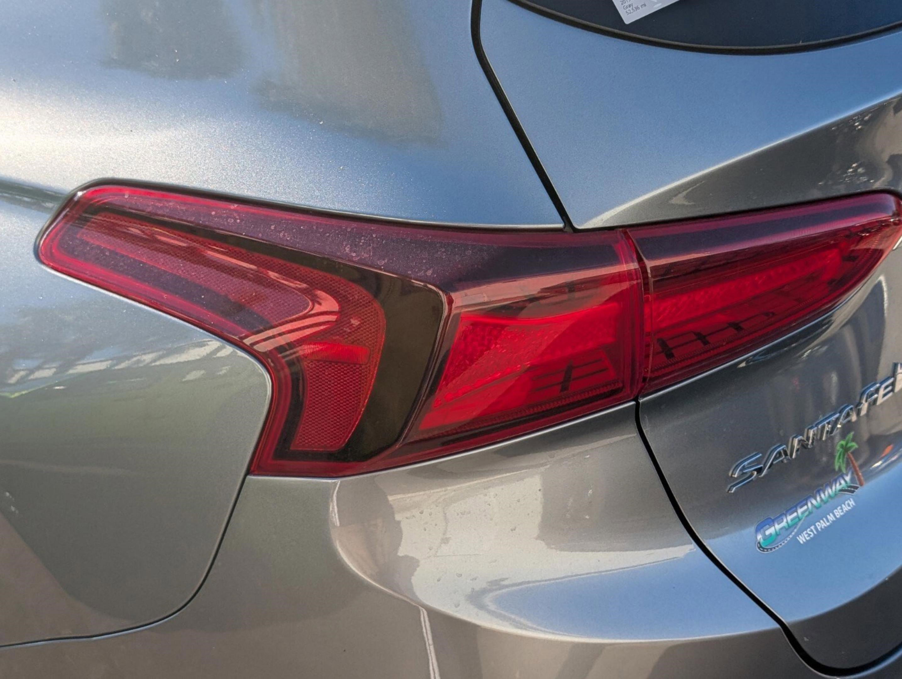 Used 2019 Hyundai Santa Fe Limited image 19