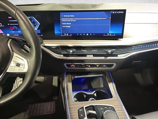 Used 2026 BMW X7 xDrive40i AWD/4WD image 23