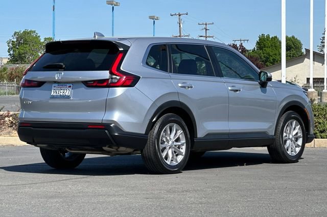 Used 2025 Honda CR-V EX image 4