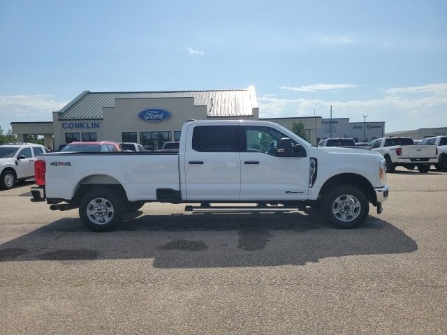 Used 2025 Ford F250 XLT AWD/4WD image 23