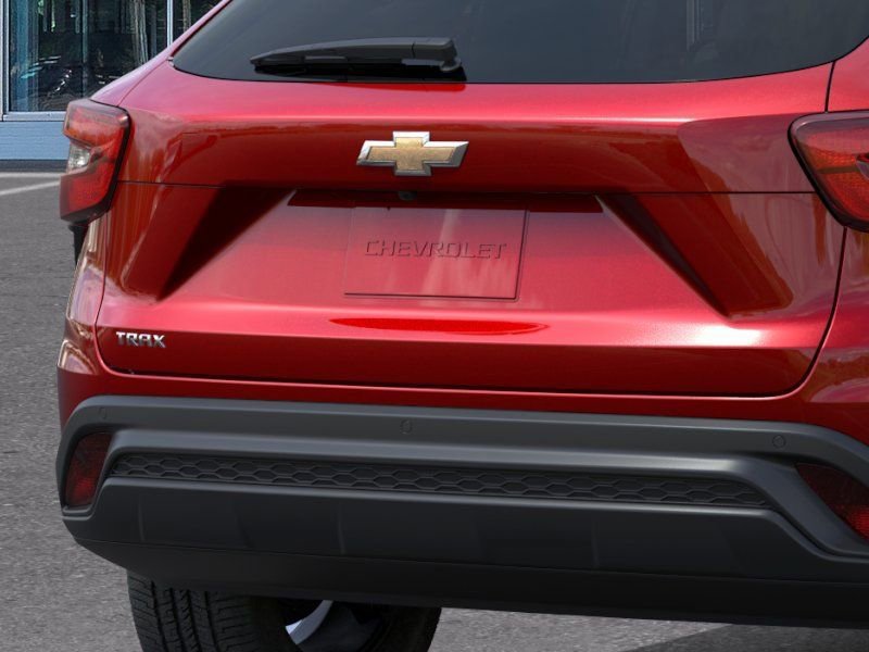 New 2026 Chevrolet Trax LS w/ LS Convenience Package FWD image 14