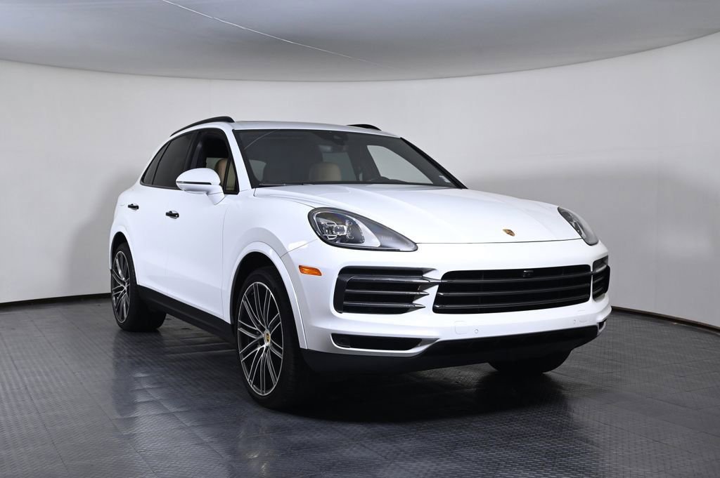 Certified 2023 Porsche Cayenne Platinum Edition AWD/4WD image 9