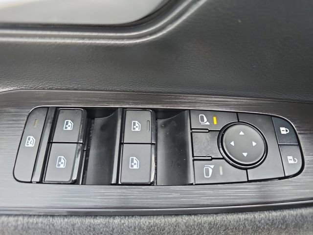 New 2026 Nissan Kicks SV image 28