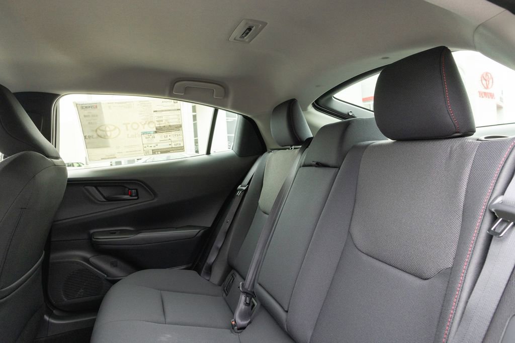 New 2026 Toyota Prius Plug-In Hybrid image 9