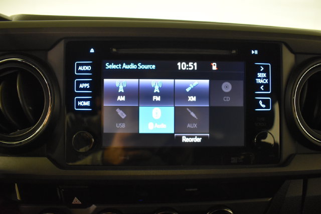 Used 2017 Toyota Tacoma TRD Sport w/ Tow Package (A/T) AWD/4WD image 19