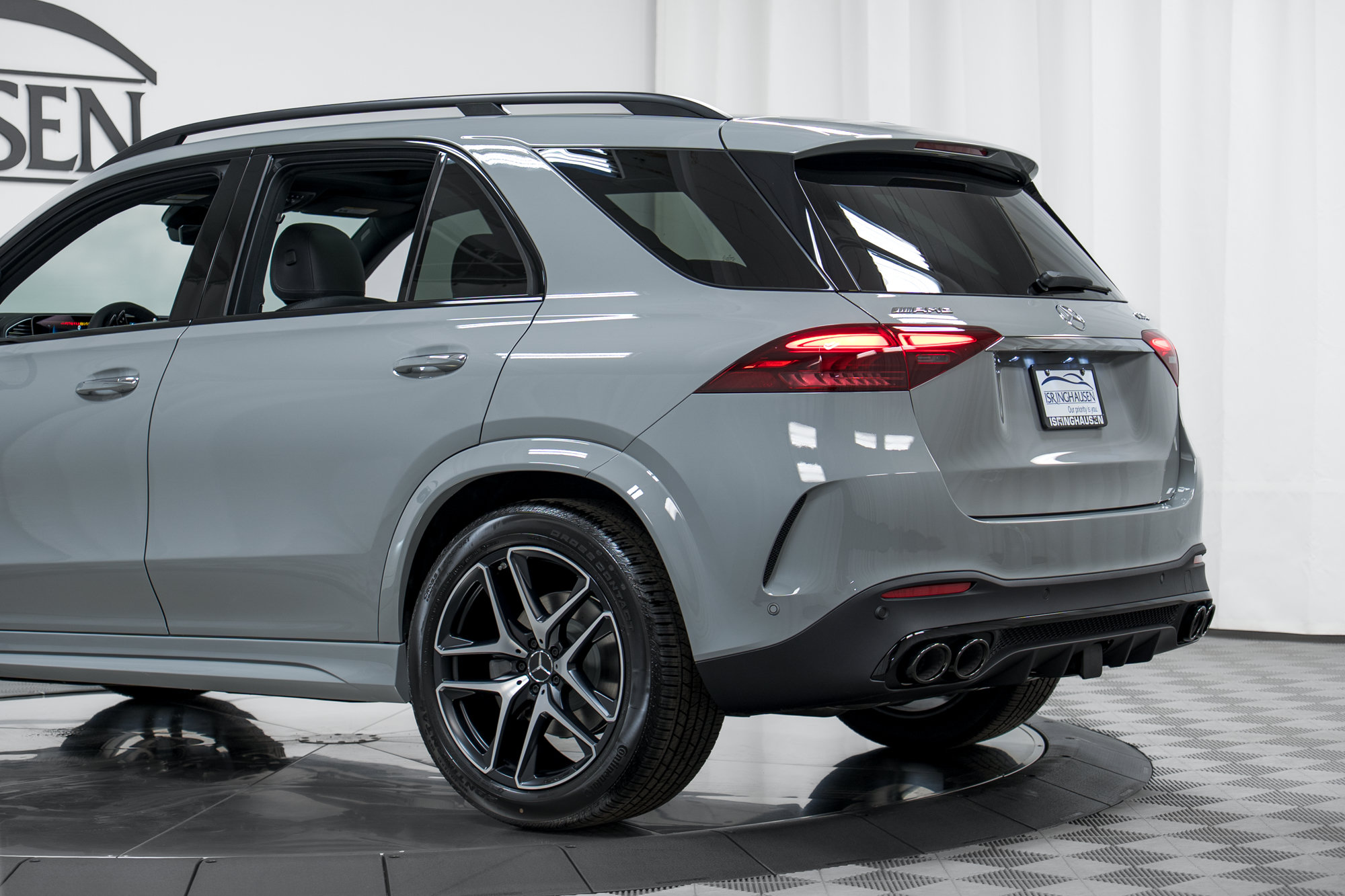 New 2026 Mercedes-Benz GLE 53 AMG 4MATIC image 30