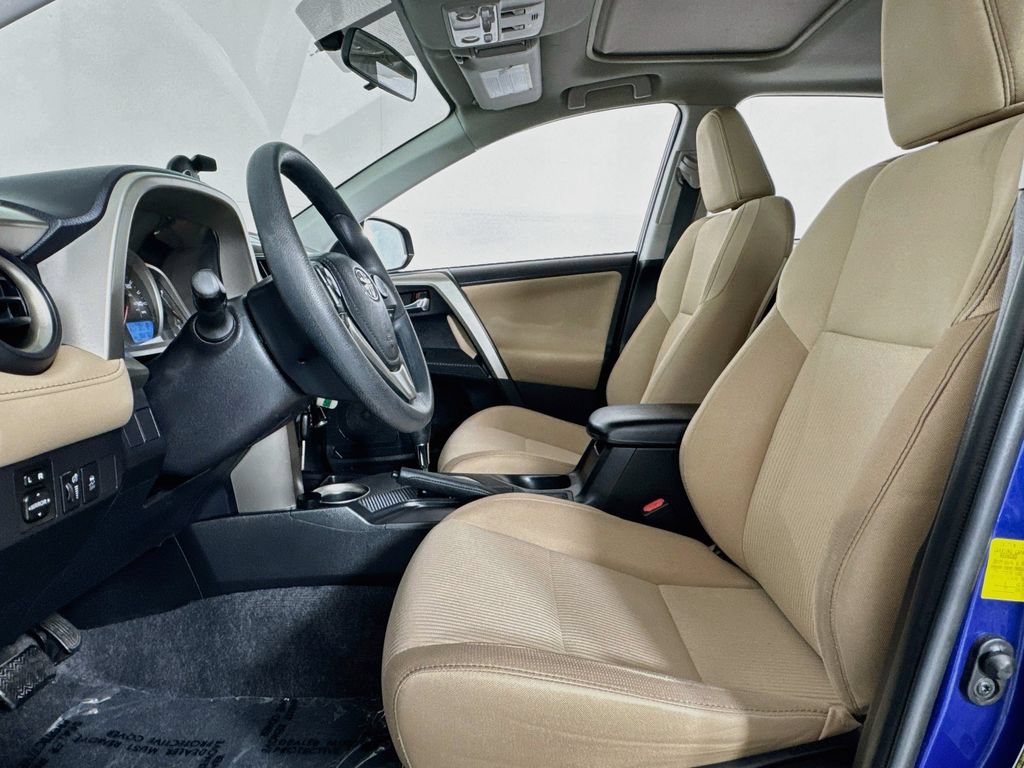Used 2014 Toyota RAV4 XLE FWD image 10