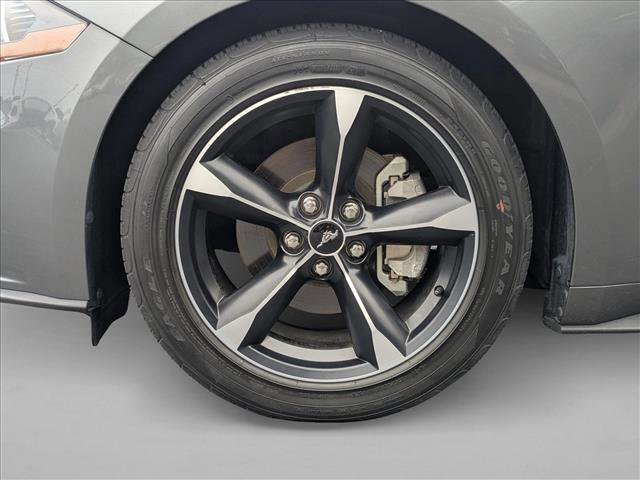 Used 2022 Ford Mustang Coupe image 19