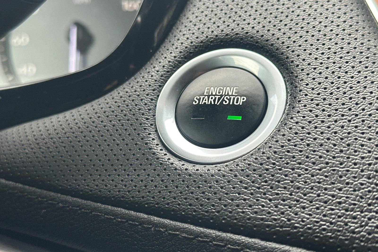 Used 2022 Cadillac XT5 Luxury image 30