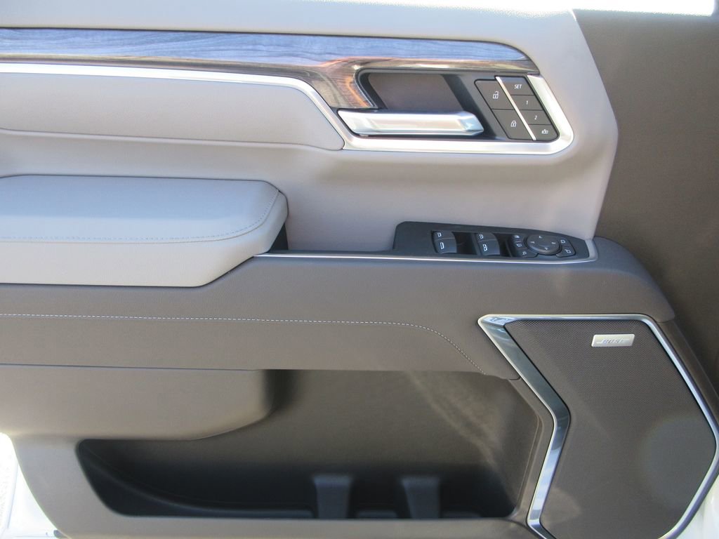 New 2026 Chevrolet Silverado 3500 LTZ w/ LTZ Premium Package image 24