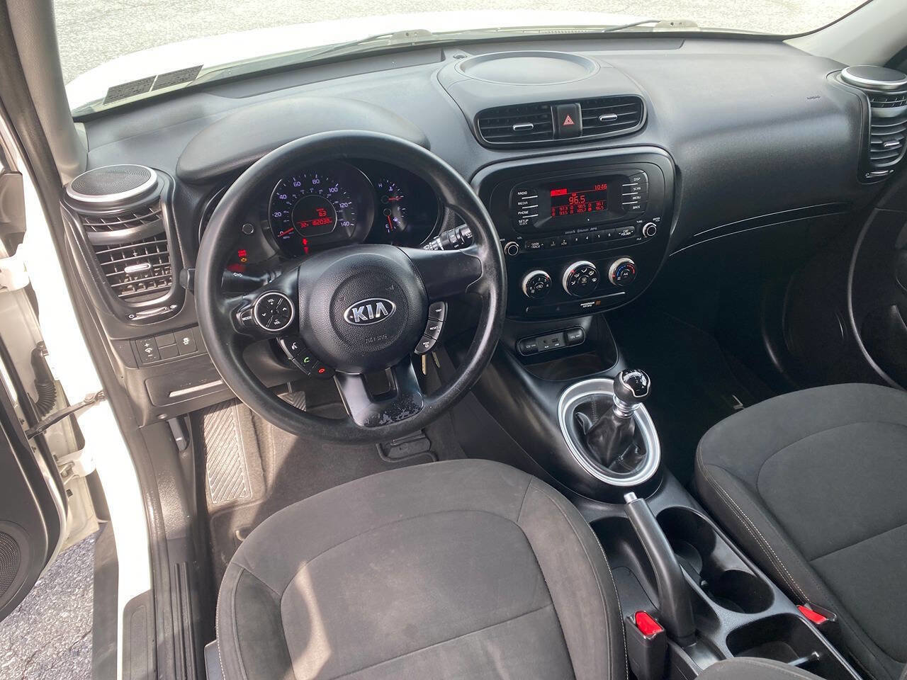 Used 2014 Kia Soul FWD image 14