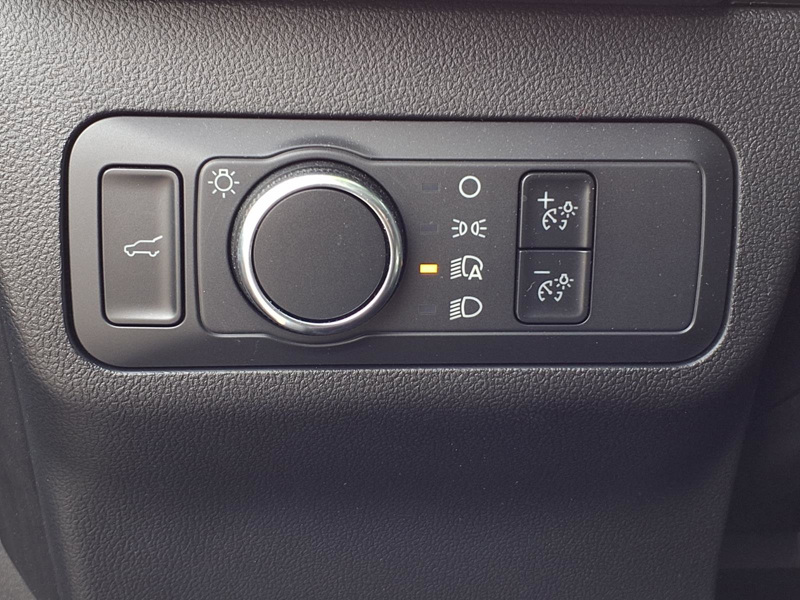 Used 2022 Ford Escape SE w/ Convenience Package image 17