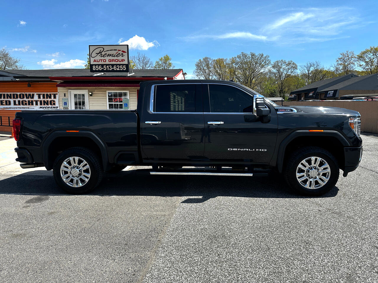 Used 2020 GMC Sierra 2500 Denali w/ Denali Ultimate Package image 4