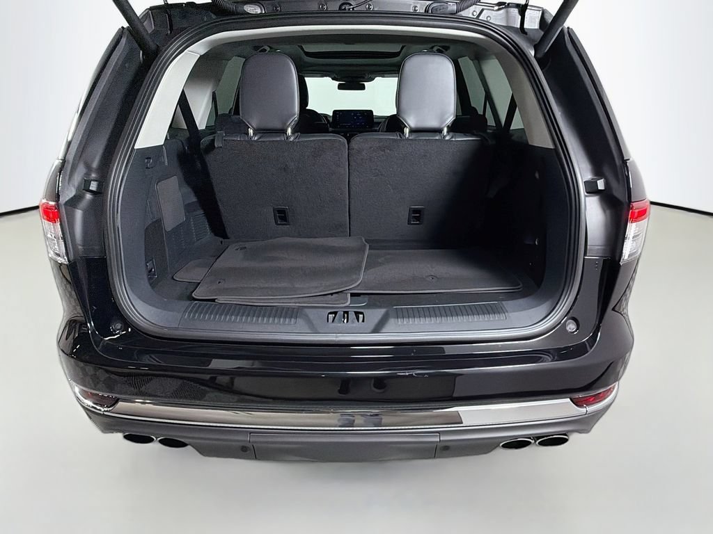 Used 2026 Lincoln Aviator 2WD image 26