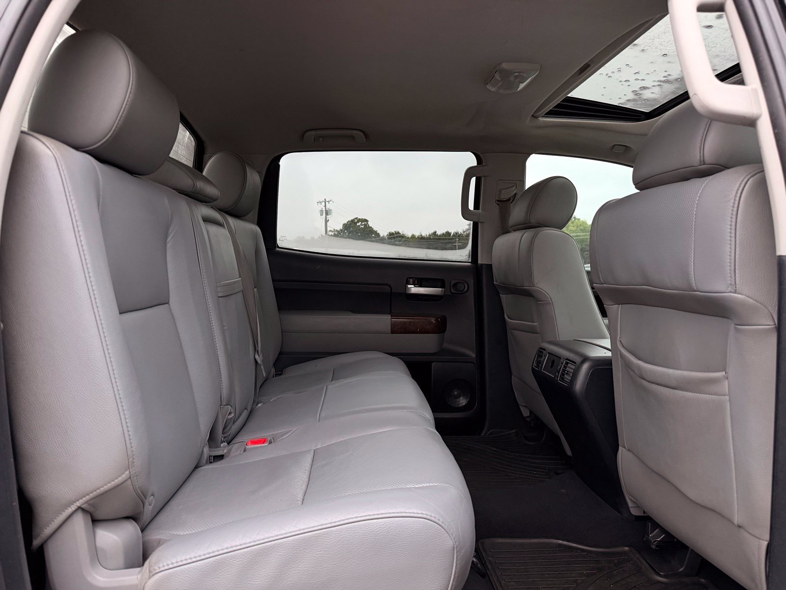 Used 2012 Toyota Tundra Limited w/ Platinum Pkg AWD/4WD image 25