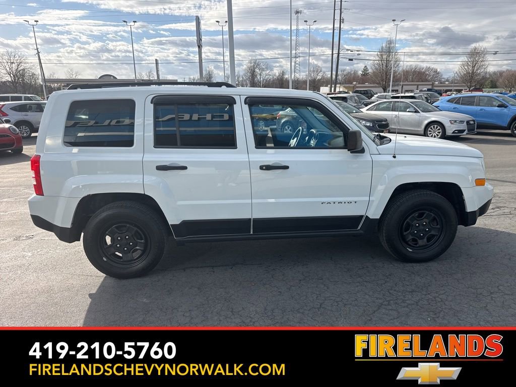 Used 2016 Jeep Patriot Sport image 6