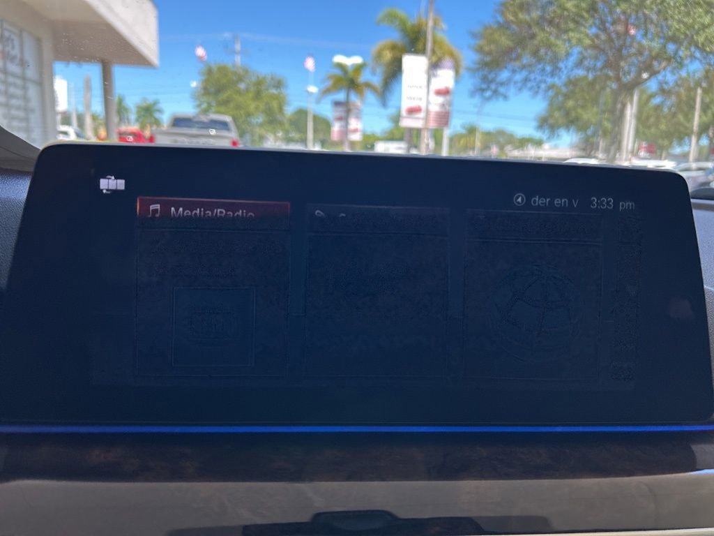 Used 2018 BMW 530e xDrive image 45