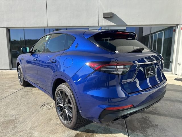 Used 2022 Maserati Levante Modena image 6