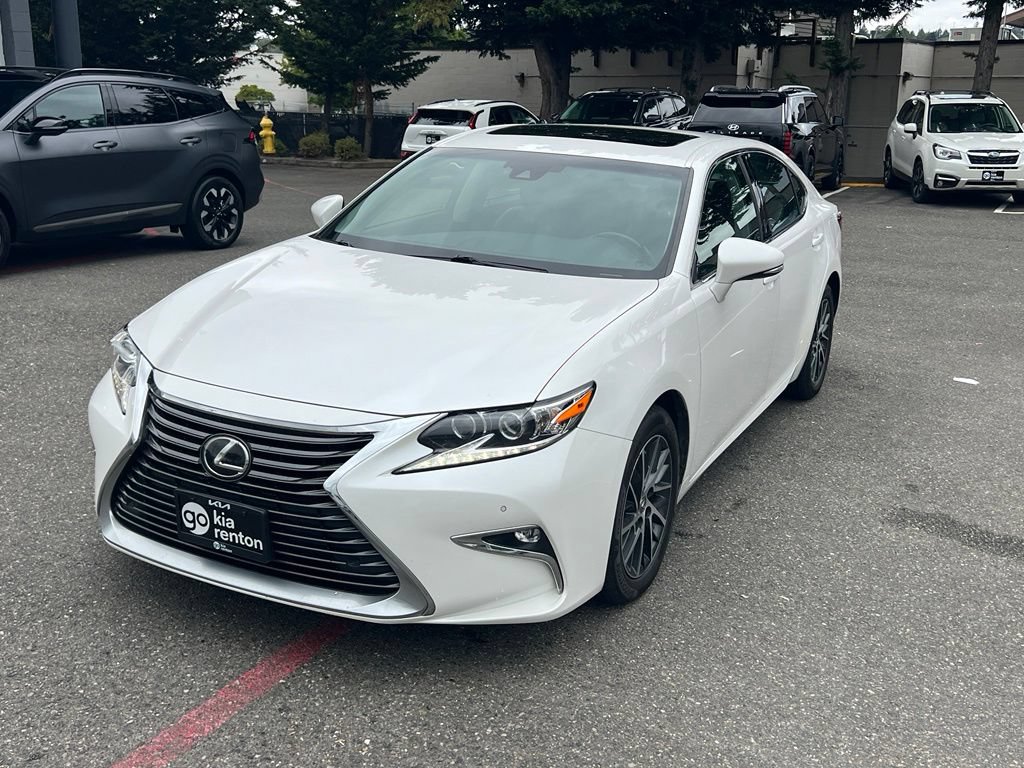 Used 2017 Lexus ES 350 FWD image 5