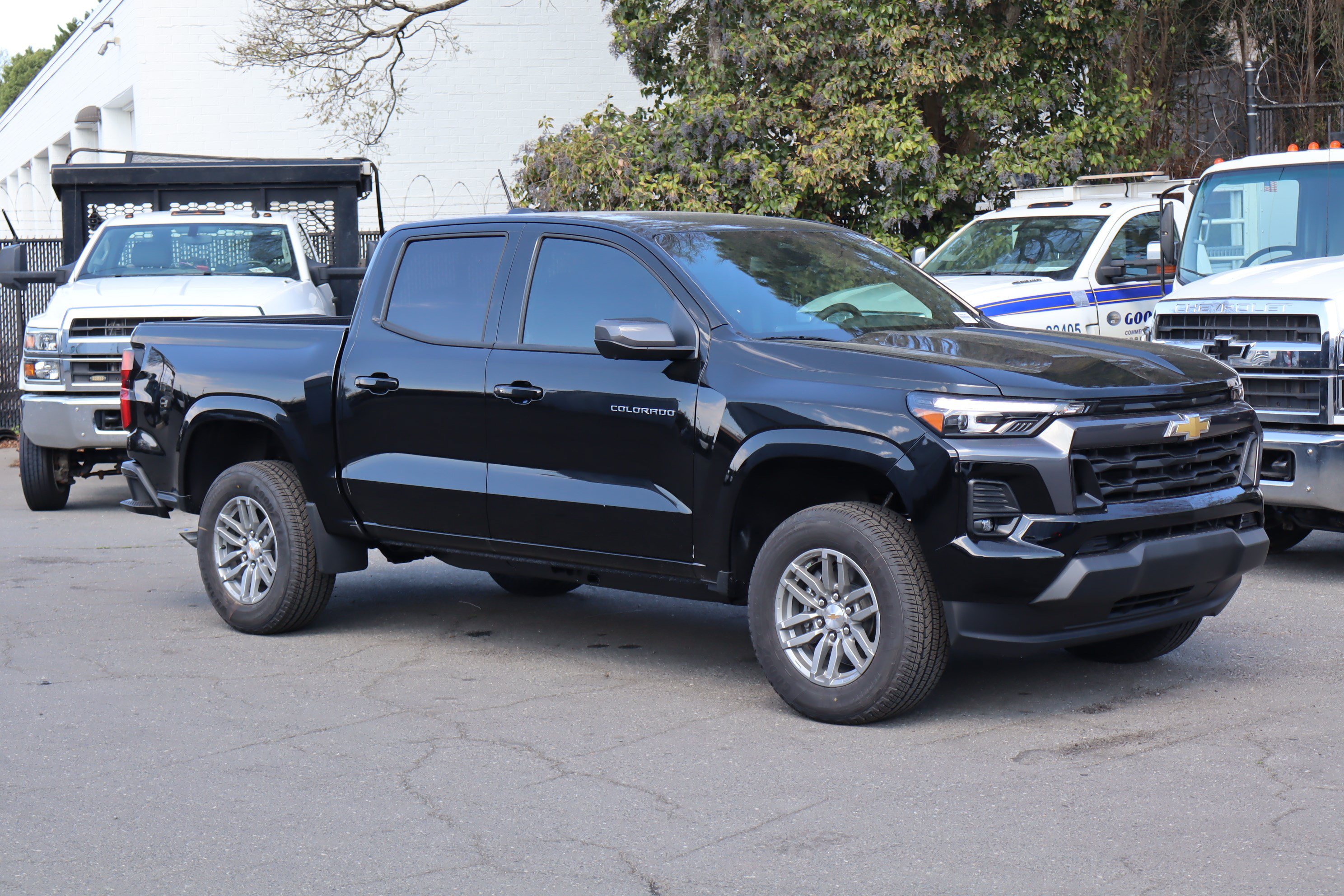 New 2026 Chevrolet Colorado LT w/ LT Convenience Package RWD image 2