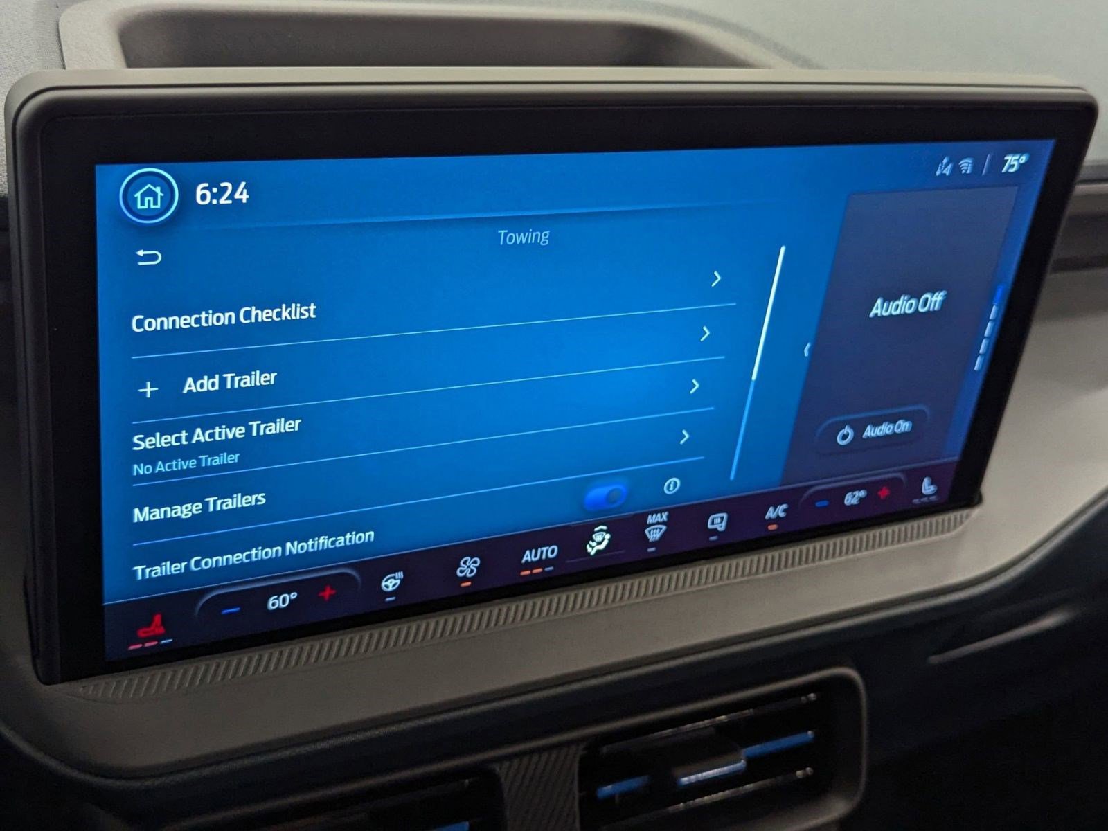 New 2025 Ford Maverick Lobo image 33