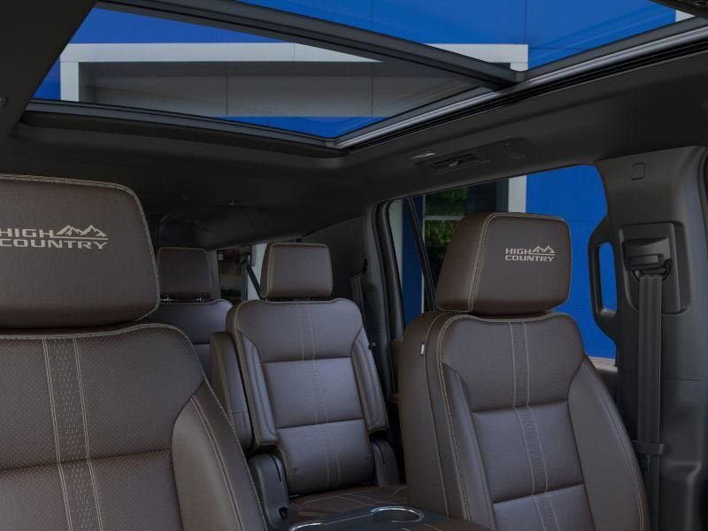 New 2026 Chevrolet Suburban High Country image 25